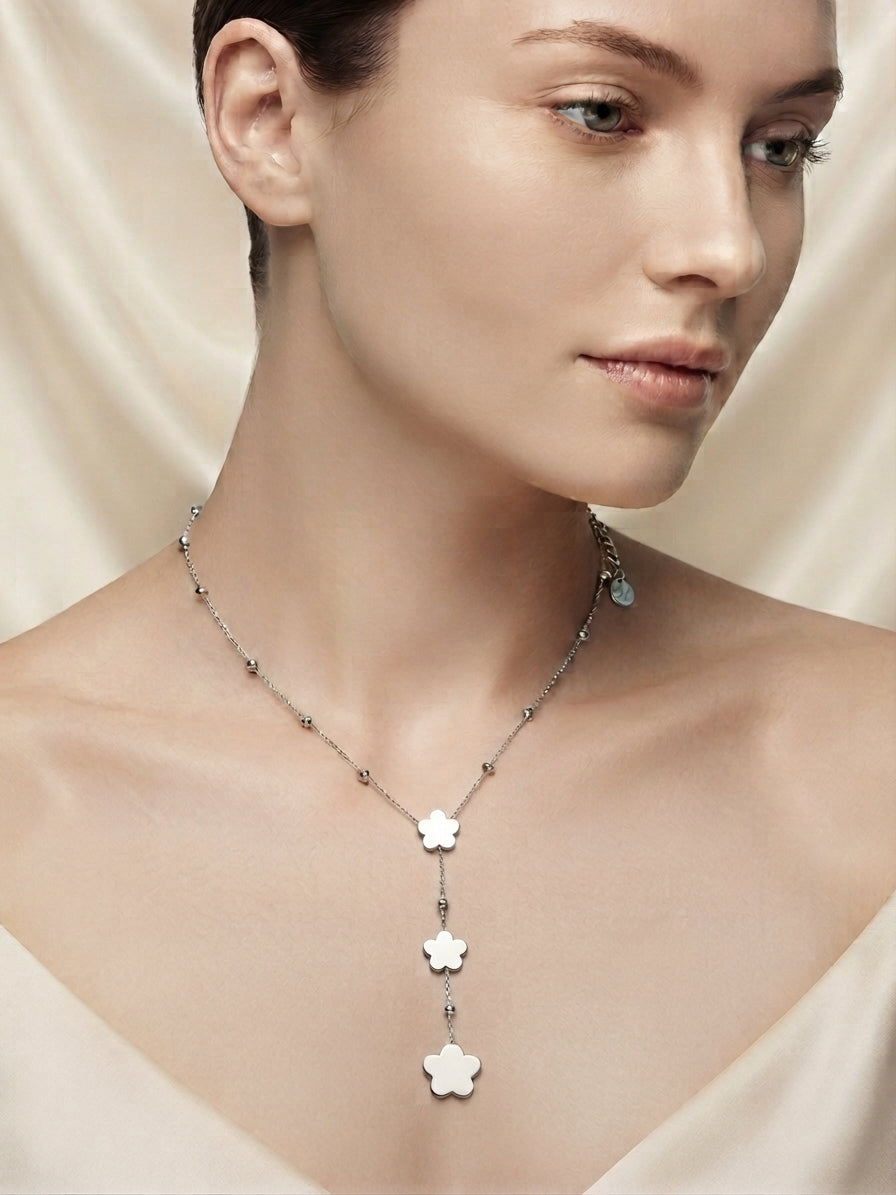 Collana Trilogia di Fiori